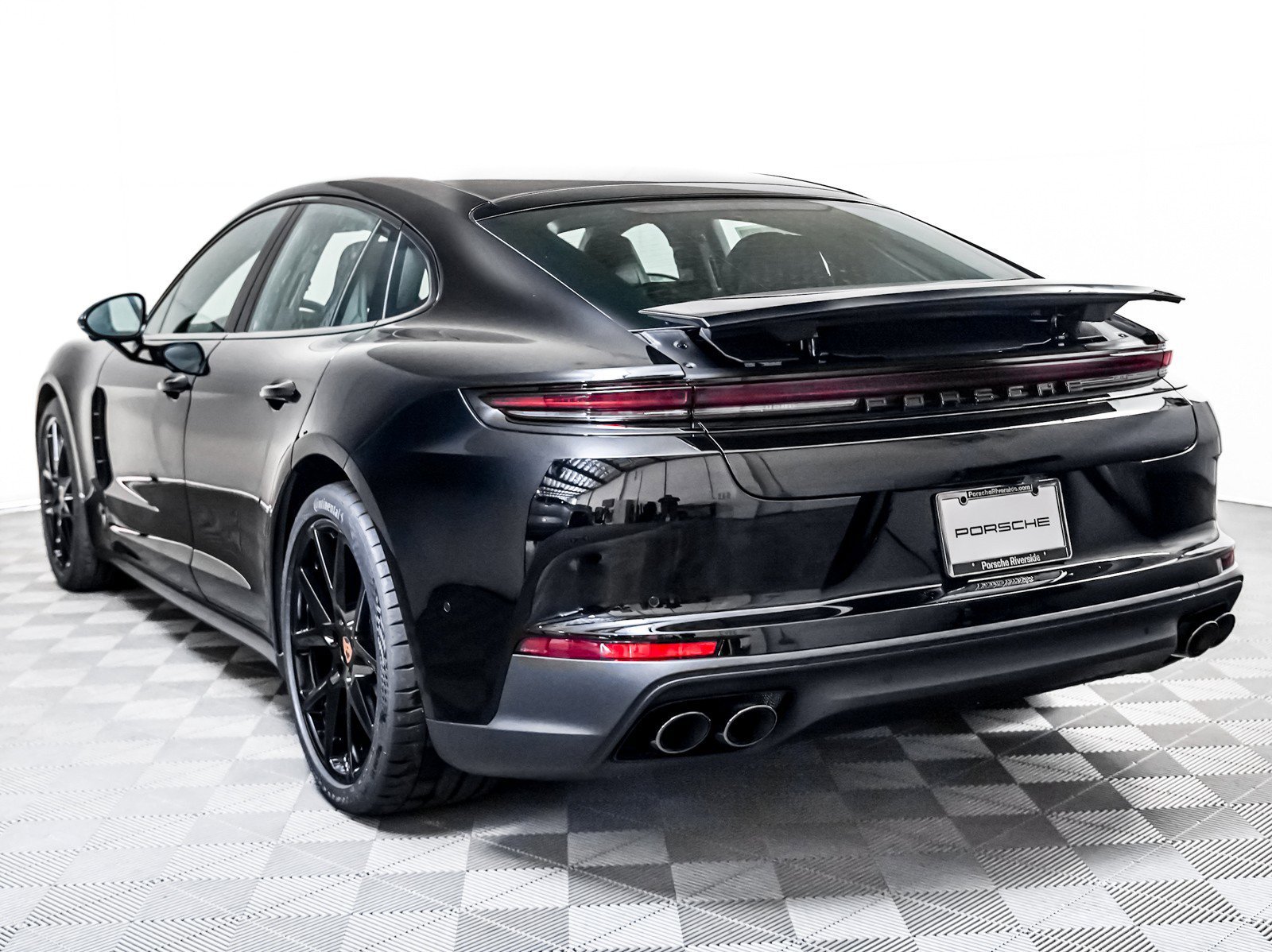 2026 Porsche Panamera Base