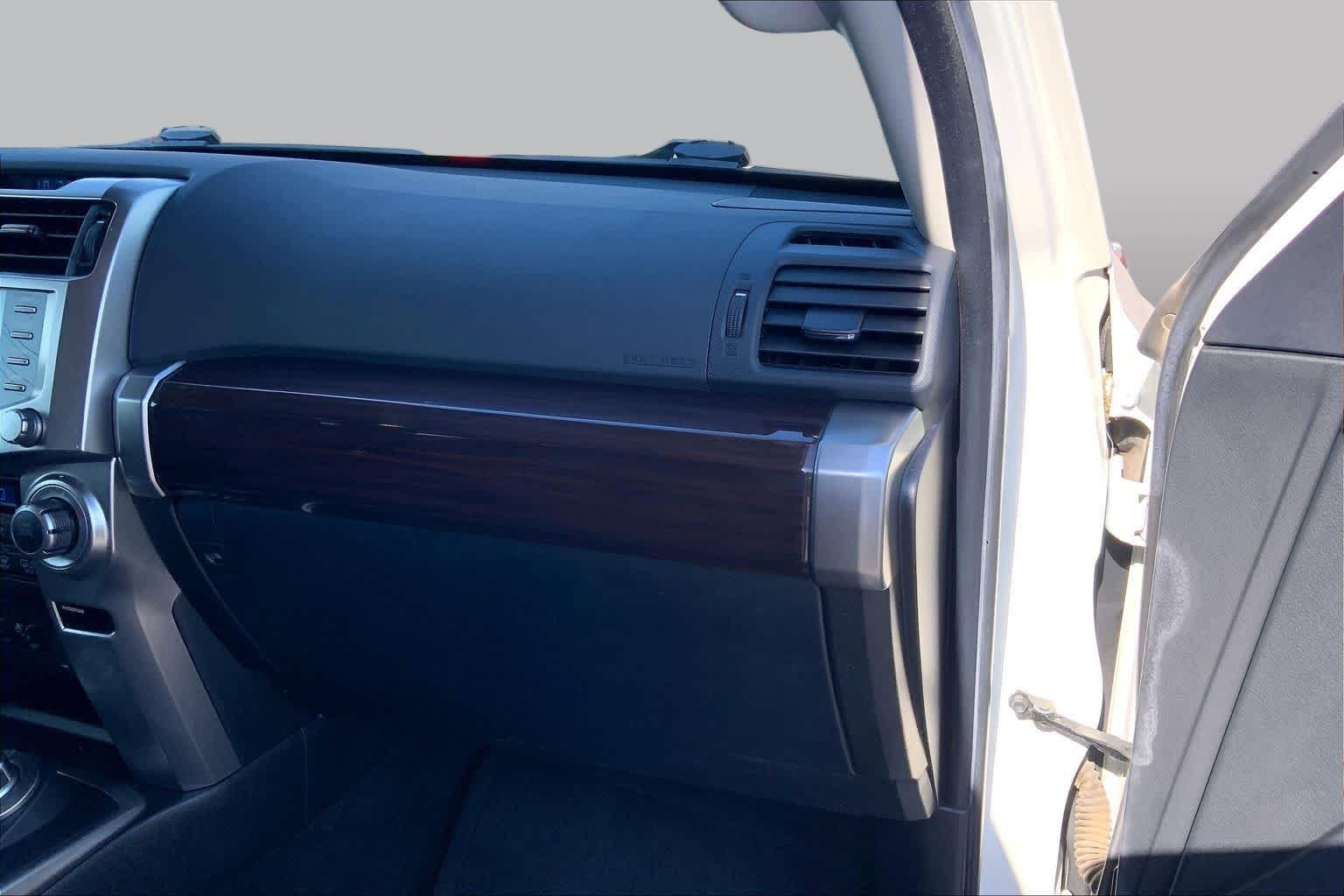 Used 2021 Blizzard Pearl Toyota Limited image 19
