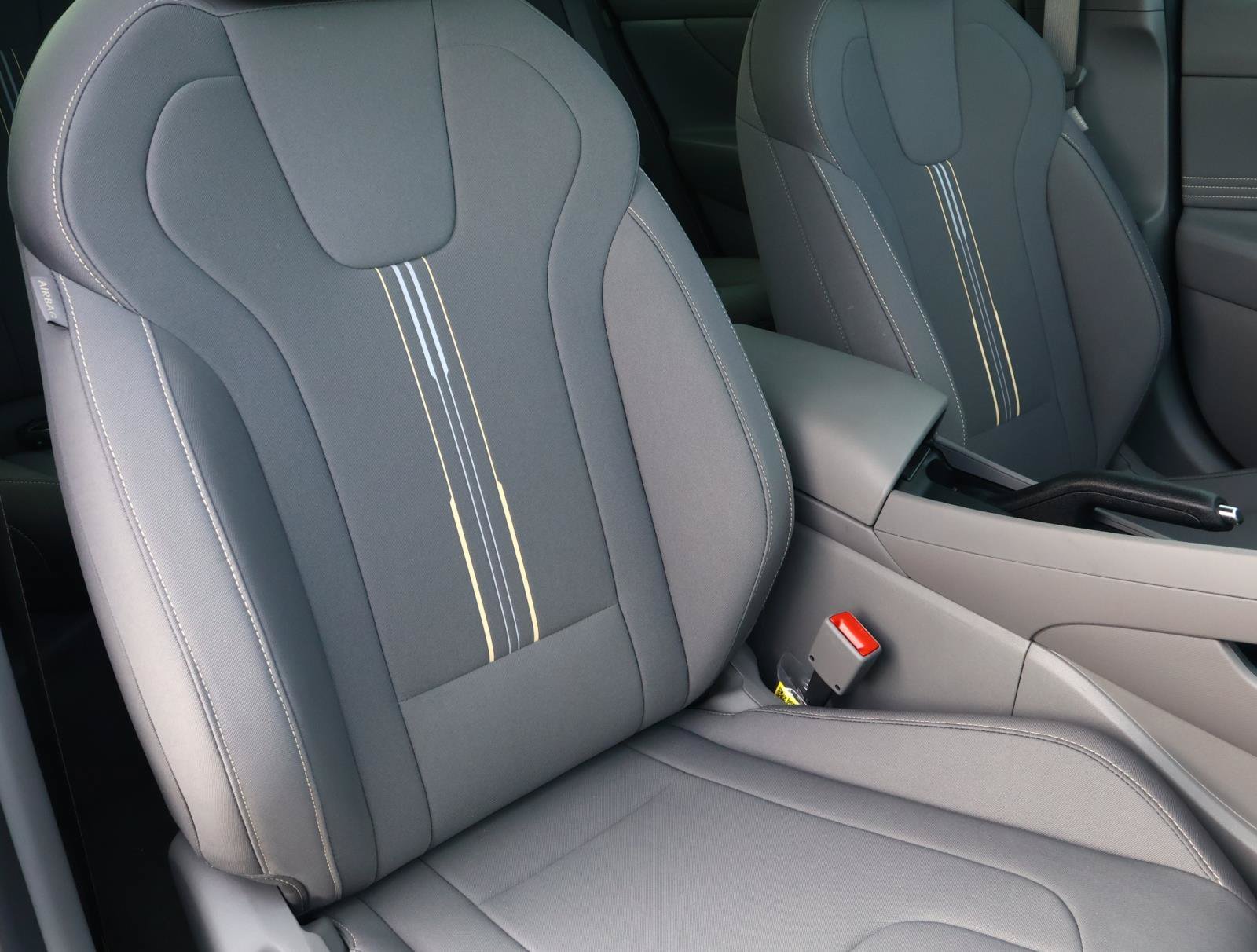 2026 Hyundai Elantra SEL Sport - Photo 16