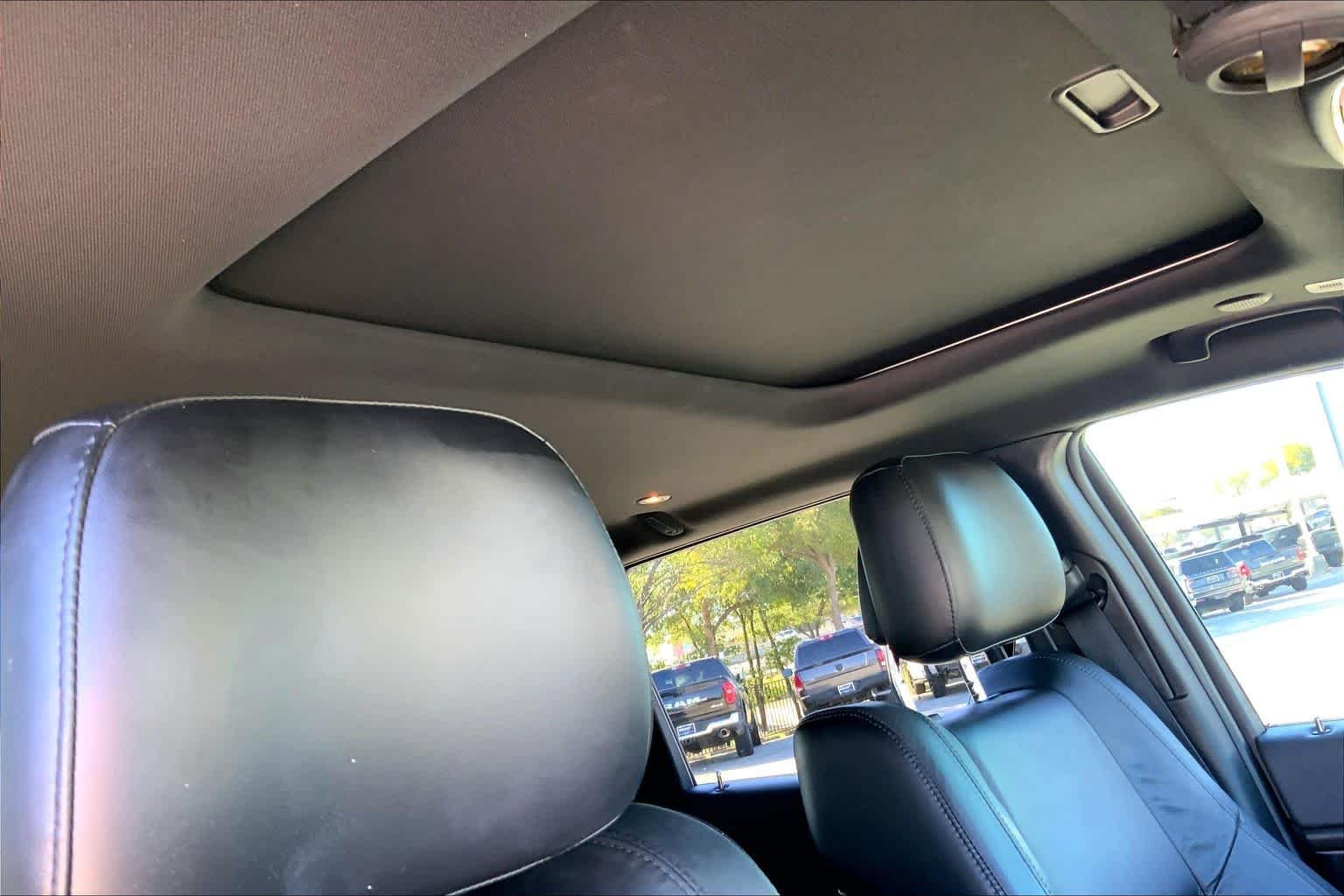 Certified Used 2018 Granite Crystal Metallic Clearcoat Jeep Altitude image 20