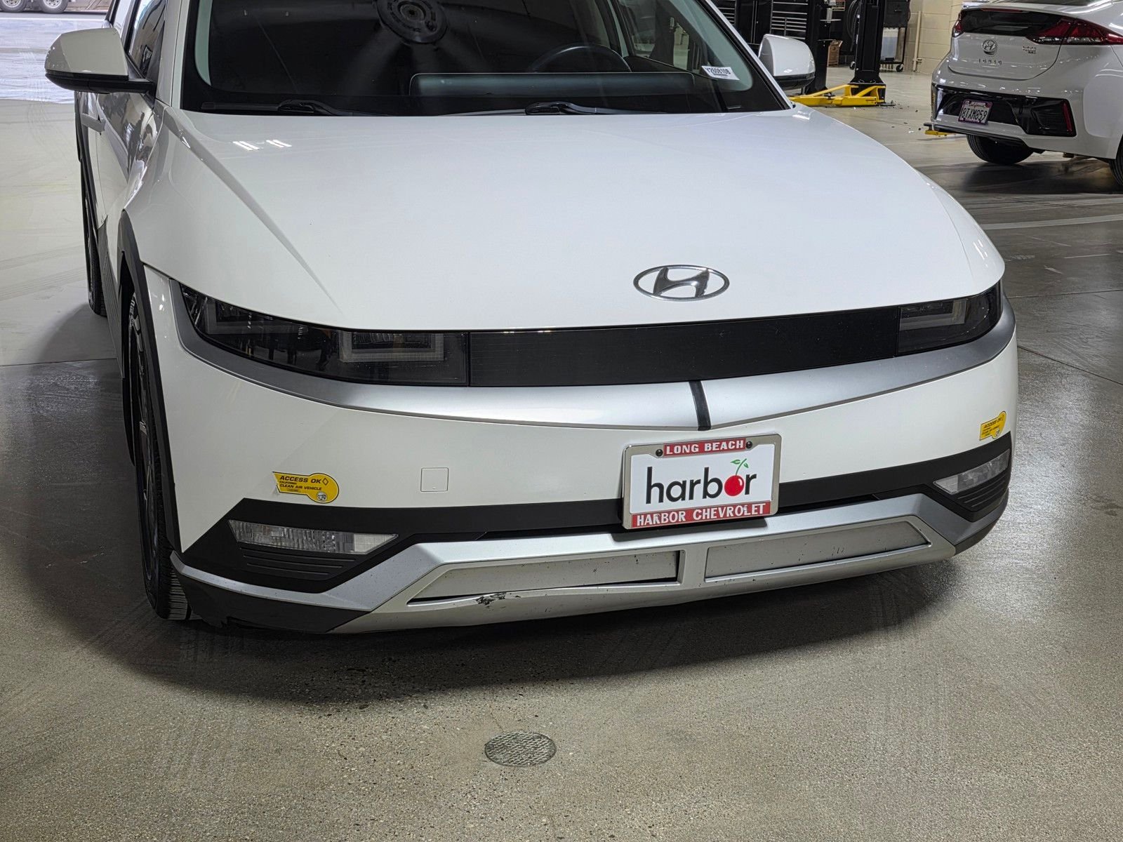 Used 2022 Atlas White Hyundai SE image 9