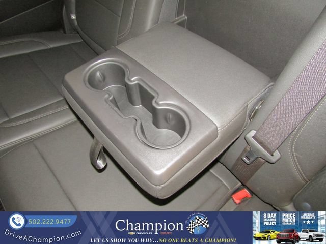 Used 2023 SUMMIT WHITE GMC SLT image 25