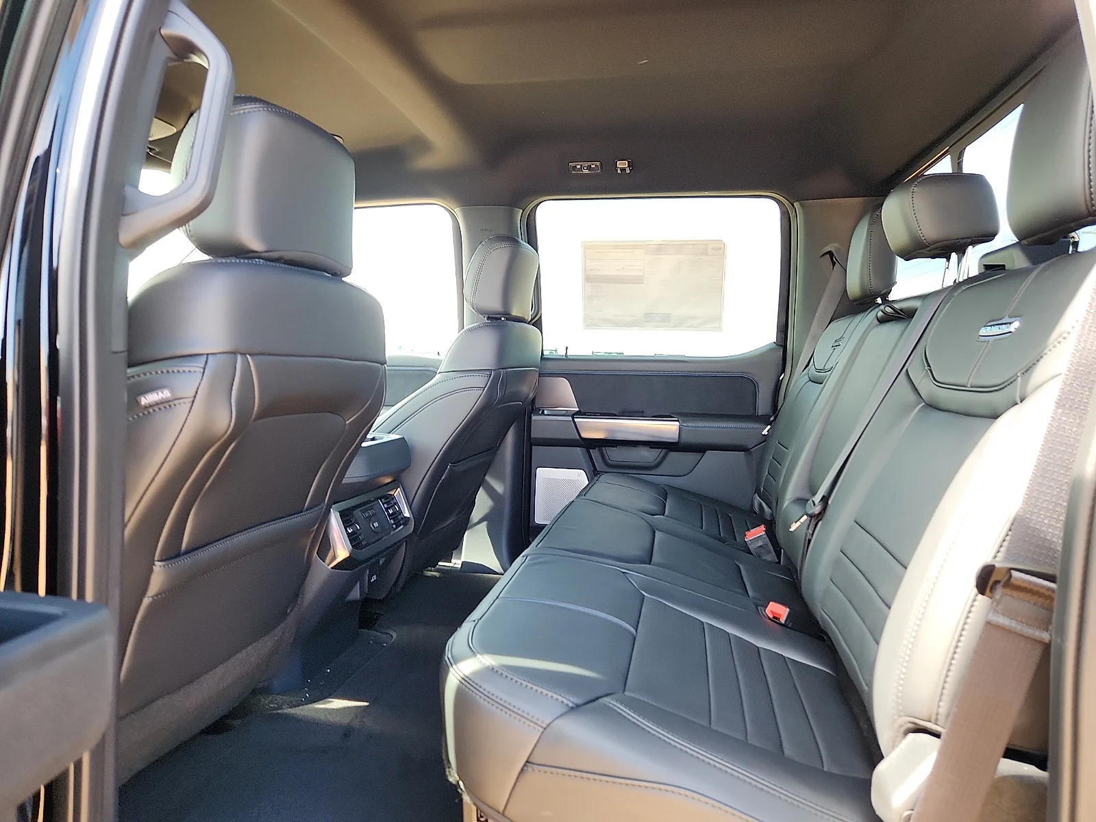 New 2026 Agate Black Metallic Ford F-250® Platinum® image 18