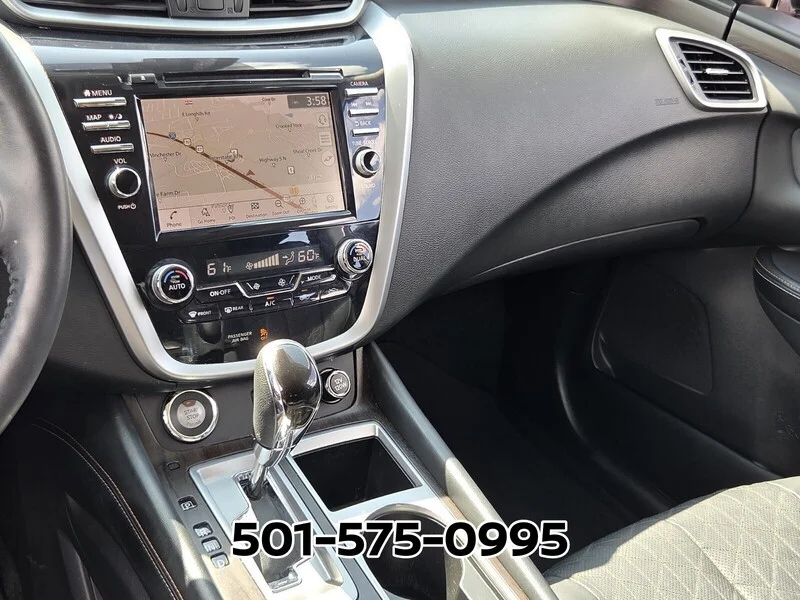 Used 2021 Scarlet NISSAN FWD PLATINUM image 26