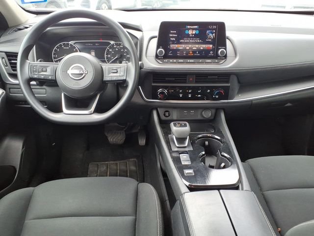 Used 2024 White Nissan S image 11