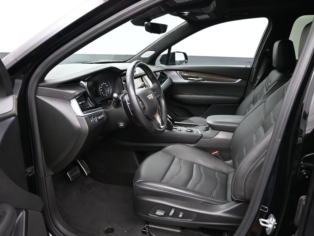 2025 Cadillac XT6 Sport - Photo 9