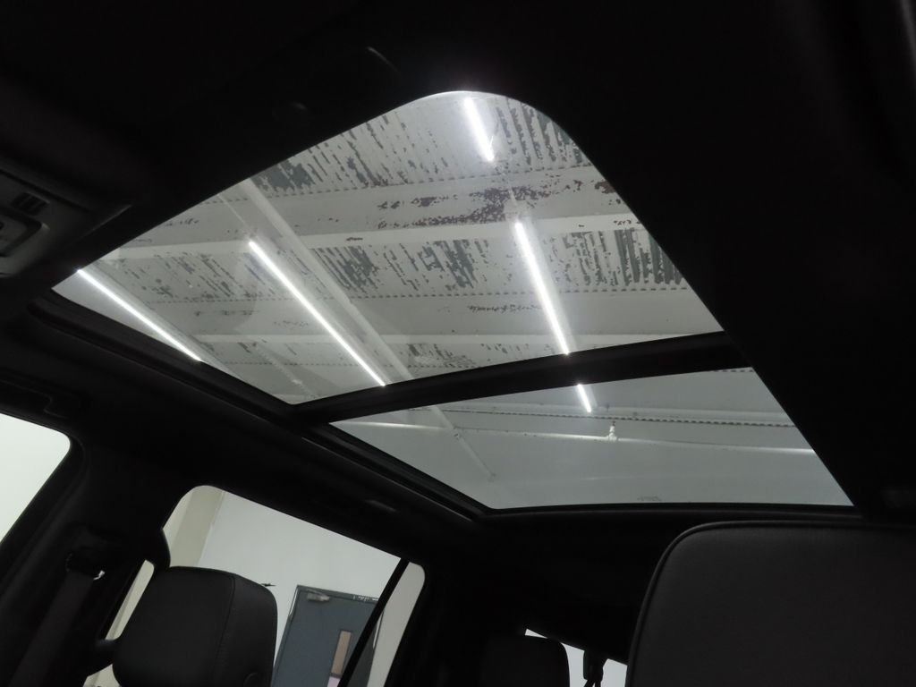 Used 2023 White GMC Denali image 19