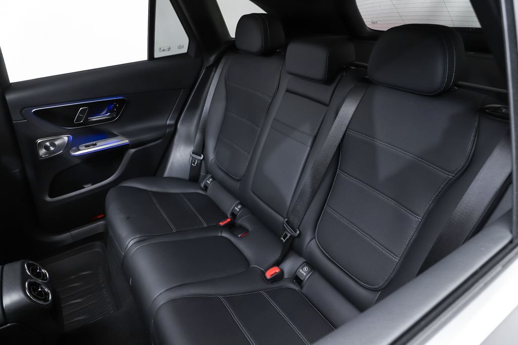 New 2026 Black Mercedes-Benz GLC 300 image 11