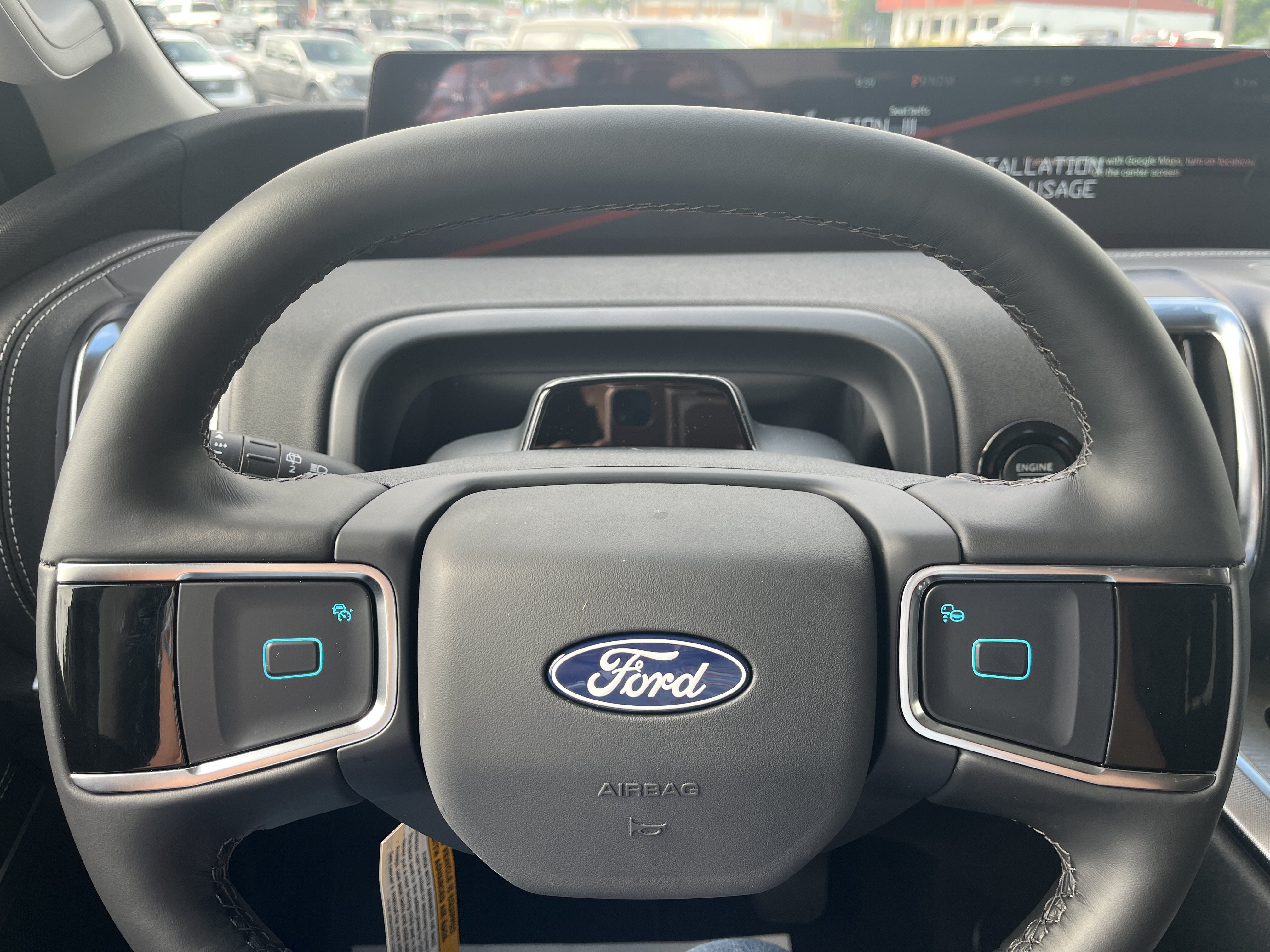 New 2027 Star White Metallic Tri-Coat Ford Platinum image 15