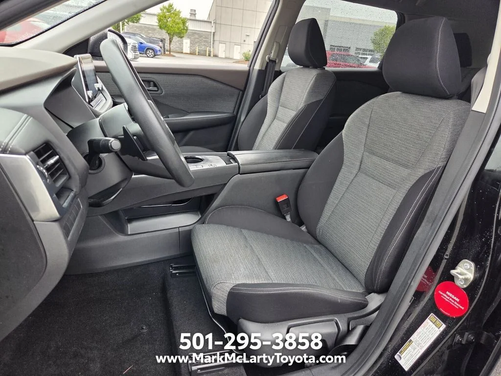 Used 2021 Black Nissan S image 9