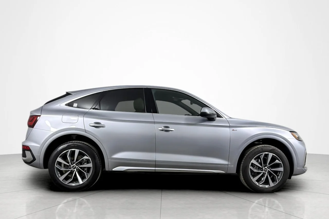 Used 2023 FLORETT SILVER MET Audi S line Premium Plus image 6