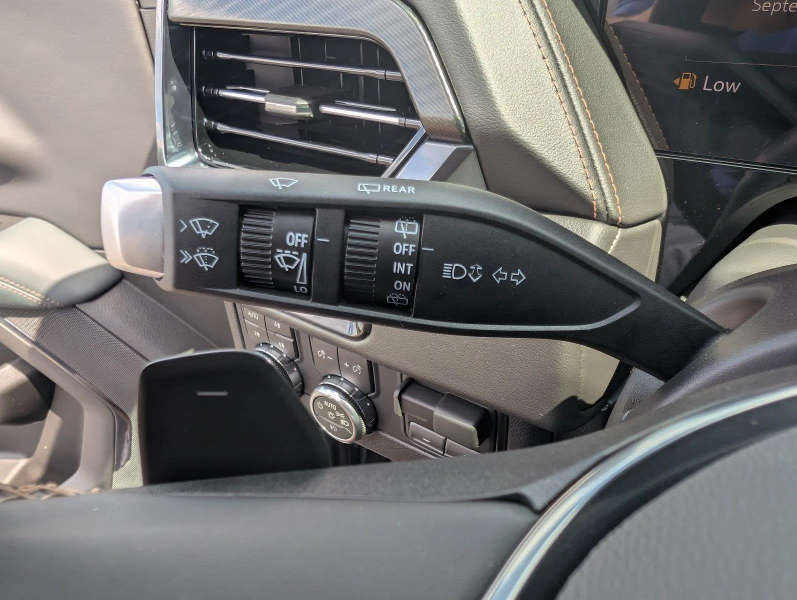 New 2026 Sterling Metallic GMC AT4 image 29