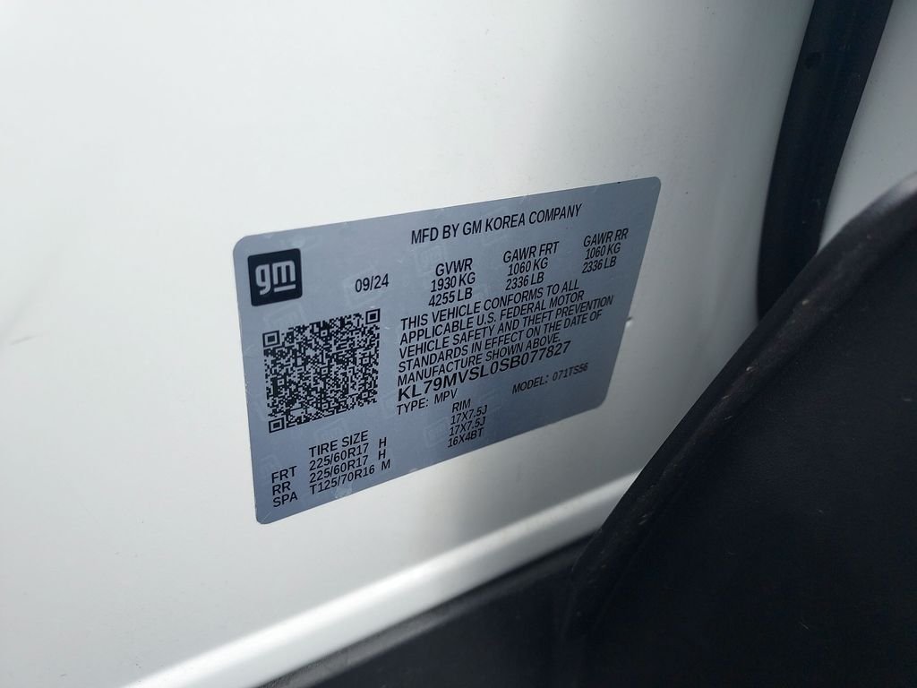 Used 2025 Beige Chevrolet ACTIV image 23