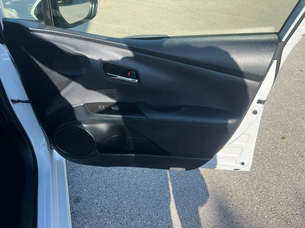 Used 2021 Beige Toyota L image 12