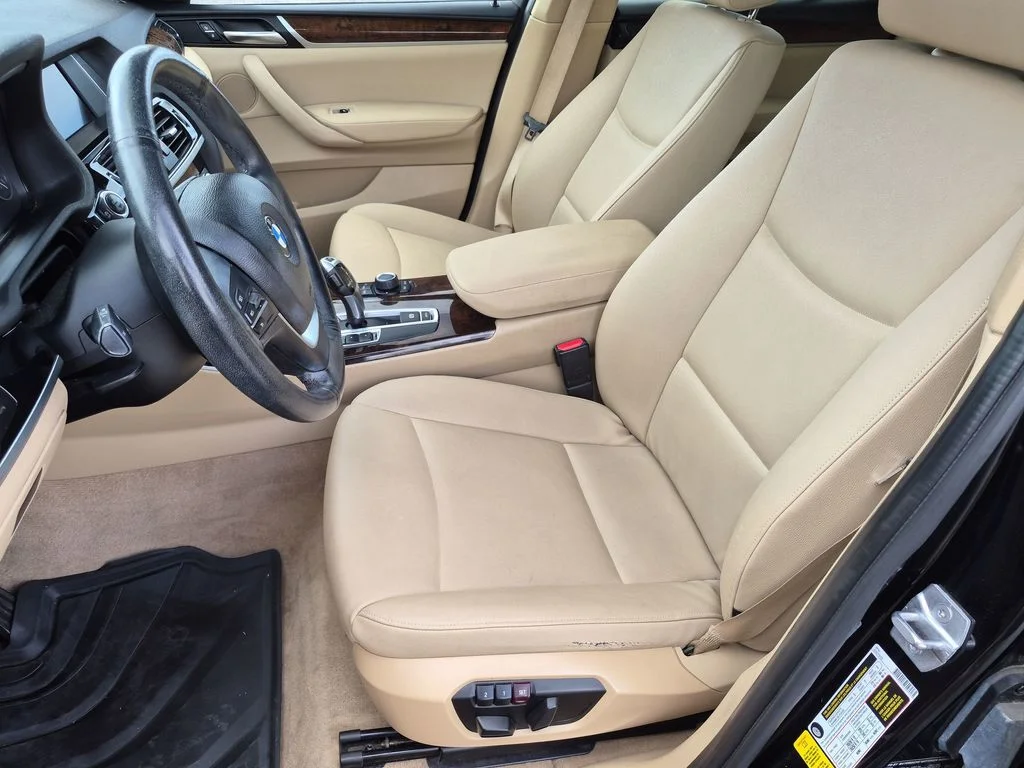 Used 2016 Black BMW sDrive28i image 16