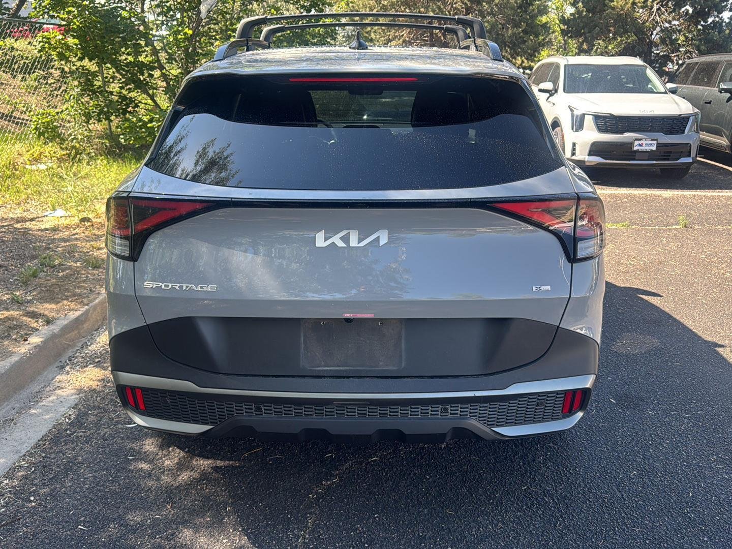 Used 2023 Wolf Gray KIA X-LINE image 5