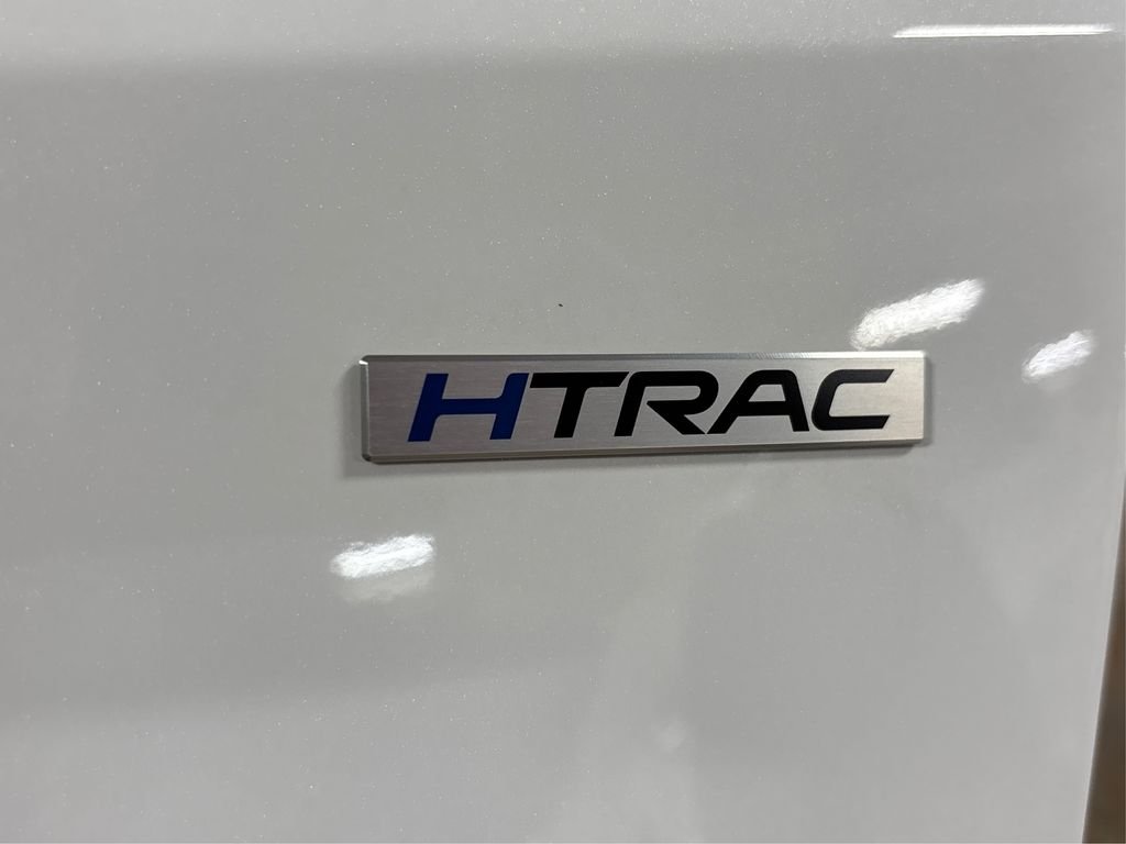 2025 Hyundai Tucson SE - Photo 14