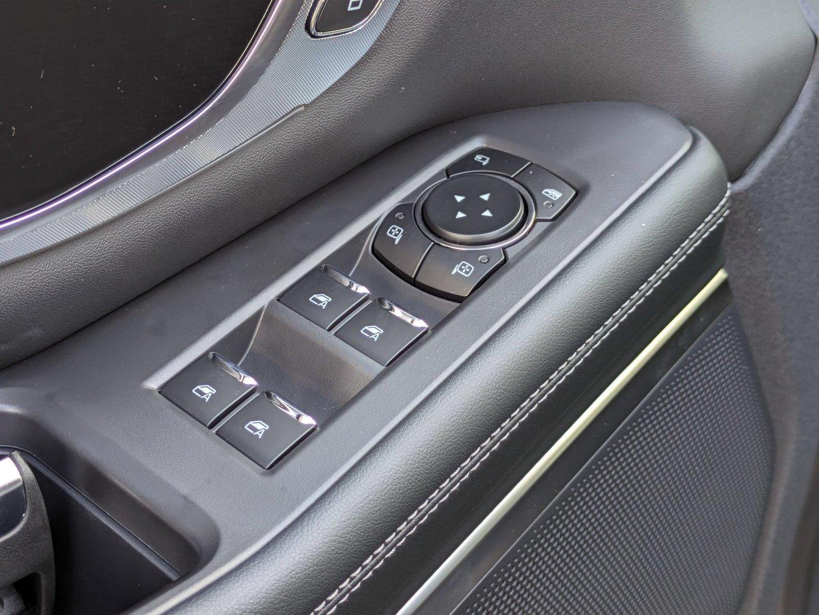 New 2026 Agate Black Metallic Ford MAX Platinum® image 13