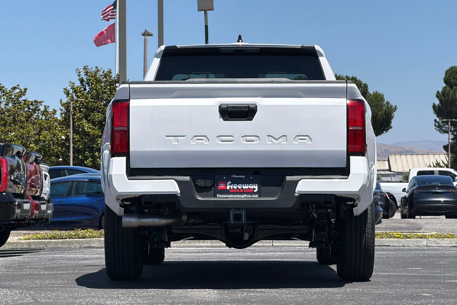 New 2026 Ice Cap Toyota SR5 image 5
