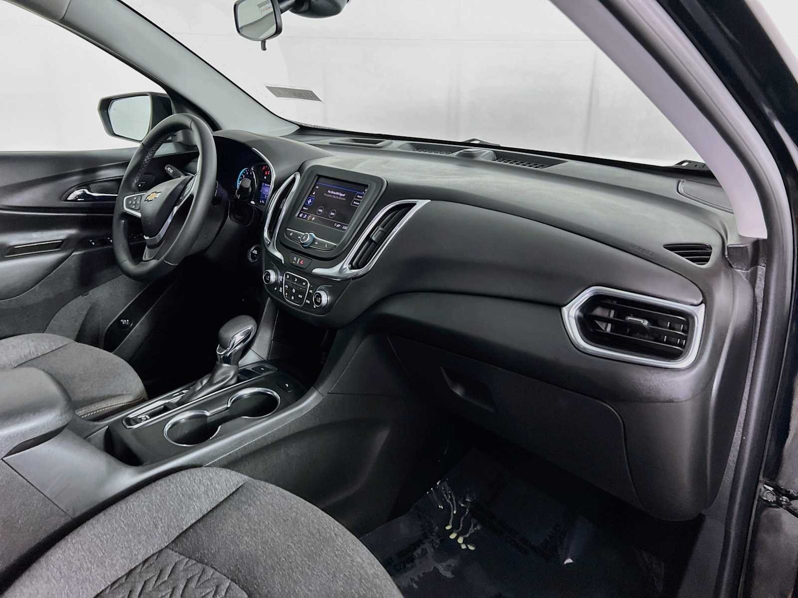 Used 2023 Mosaic Black Metallic Chevrolet LT image 27