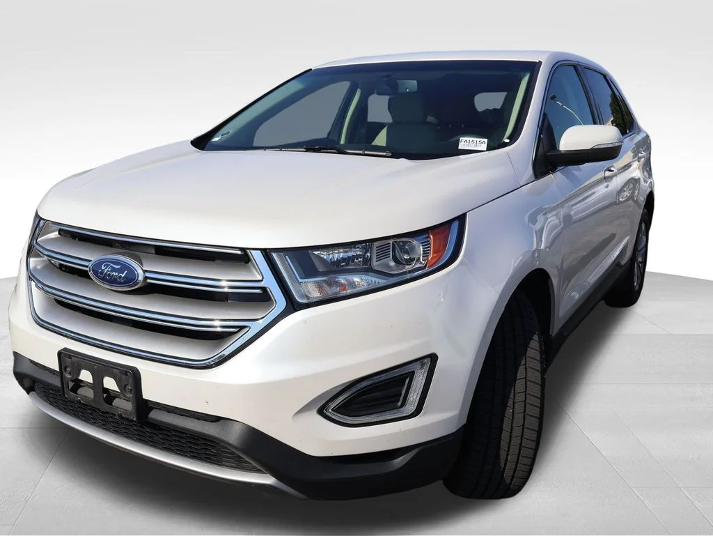 Used 2015 White Platinum Clearcoat Metallic Ford SEL image 7