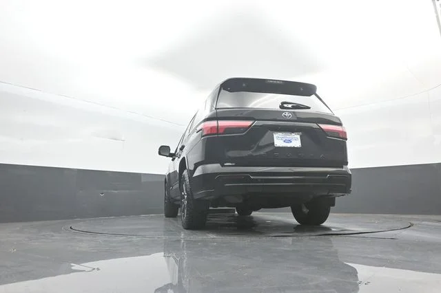 Used 2023 Midnight Black Metallic Toyota Platinum image 33