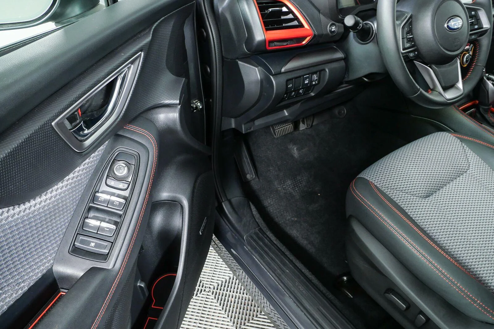 Used 2020 Magnetite Gray Metallic Subaru Sport image 8
