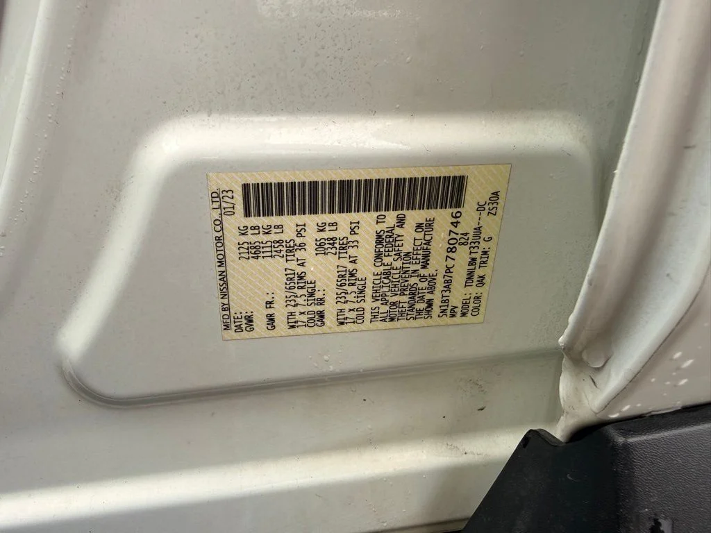 Used 2023 White Nissan S image 21