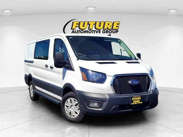 Used 2025 White Ford Base image 1