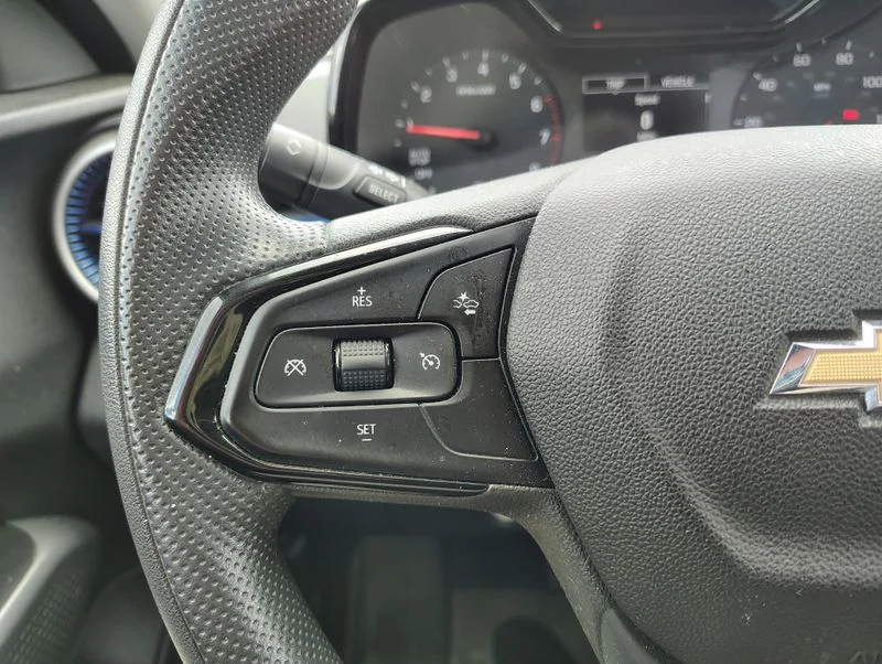 Used 2024 White Chevrolet LS image 10