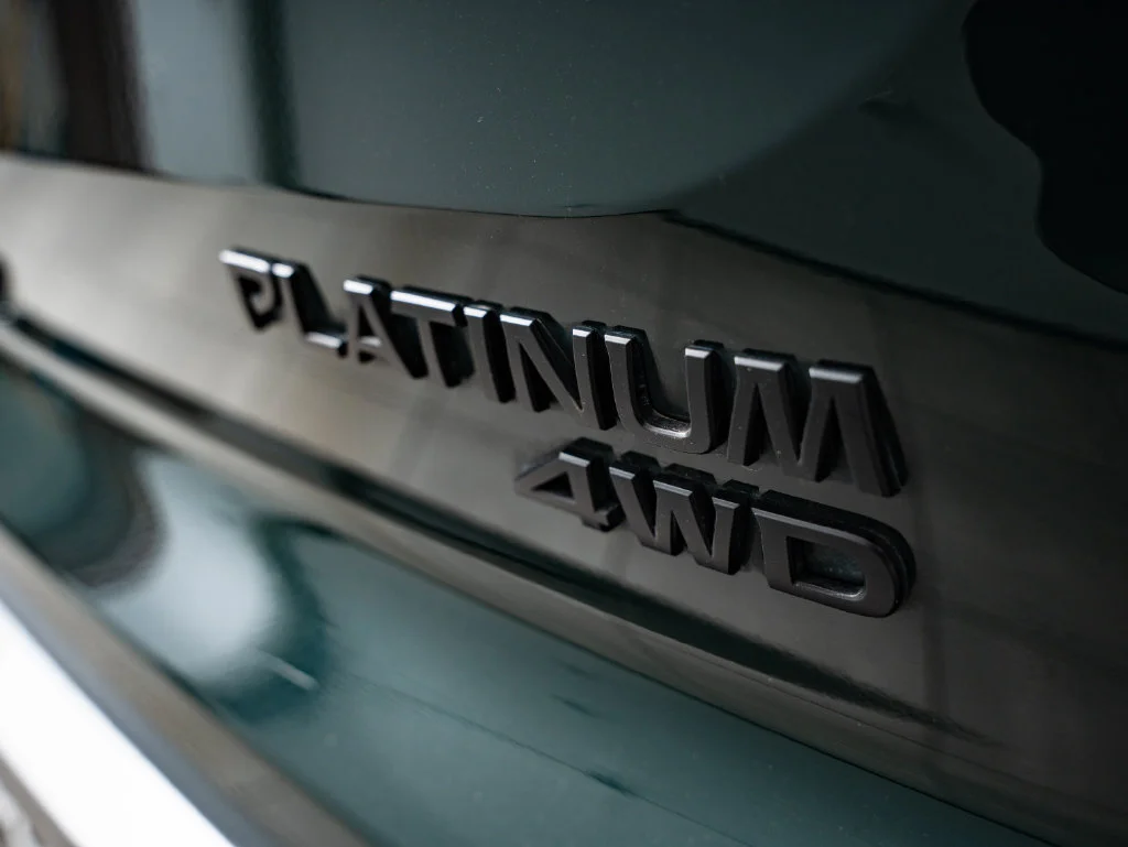 Used 2023 Obsidian Green Pearl Nissan Platinum image 20