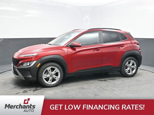 Used 2023 Red Hyundai SEL image 3