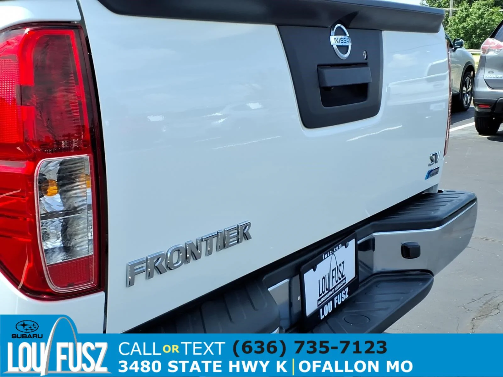 Used 2019 Glacier White Nissan SV image 33