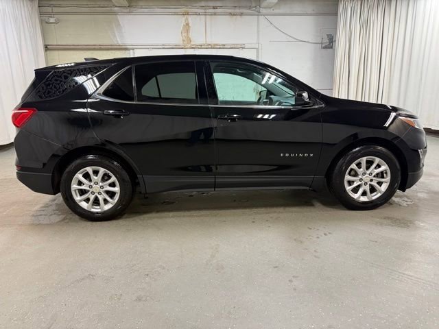 Used 2018 Chevrolet Equinox LT with VIN 2GNAXJEV6J6346127 for sale in Fairmont, MN