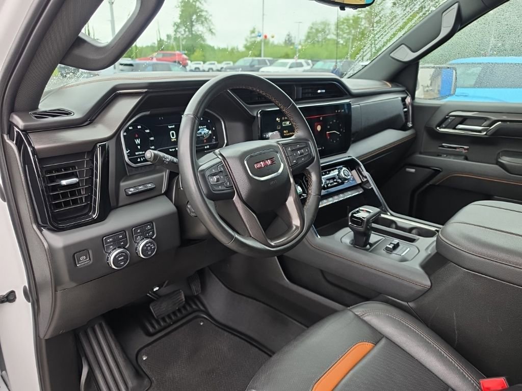 Used 2023 Summit White GMC AT4 image 10