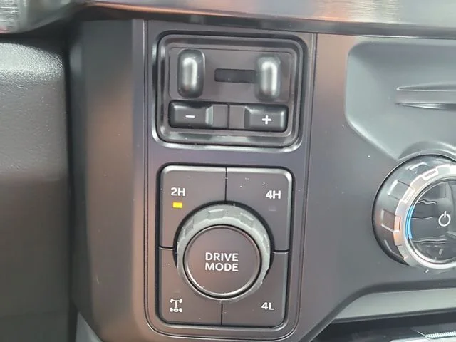 New 2026 Gray Metallic Ford Lariat image 26