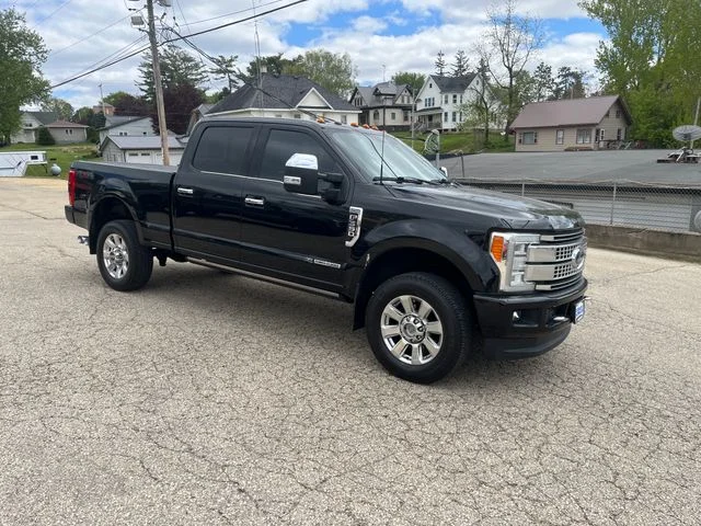 Used 2017 Shadow Black Ford Platinum image 8