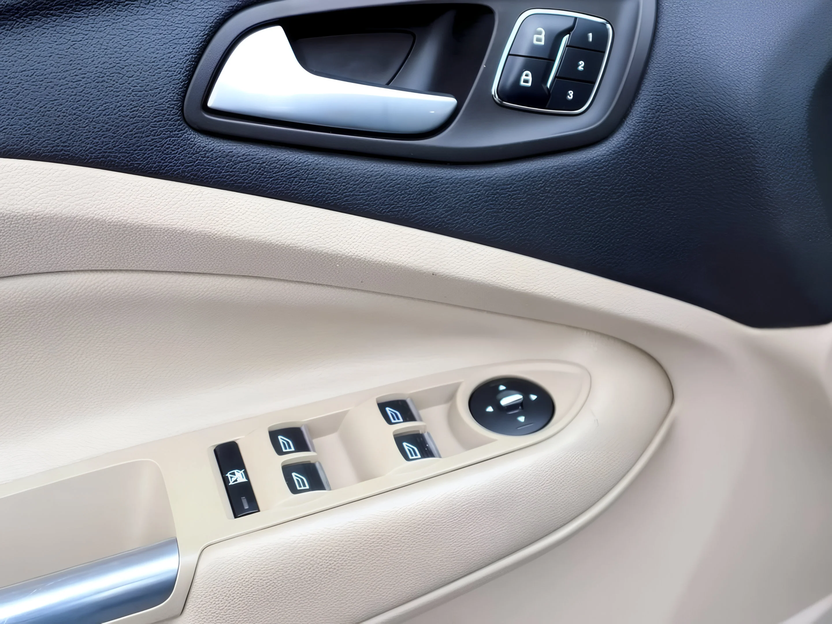 2024 Ford Escape Platinum - Photo 13