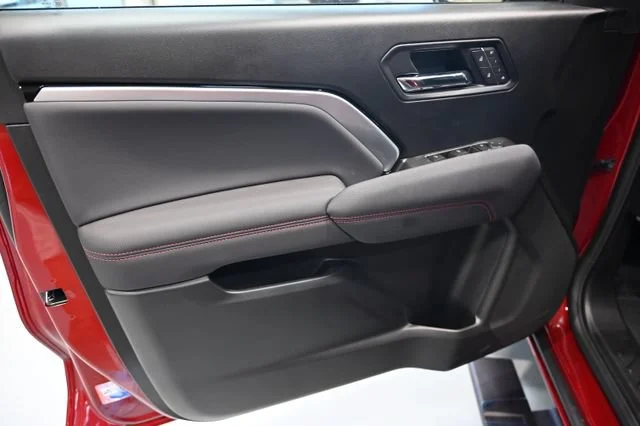 2026 Chevrolet Colorado Z71 - Photo 27