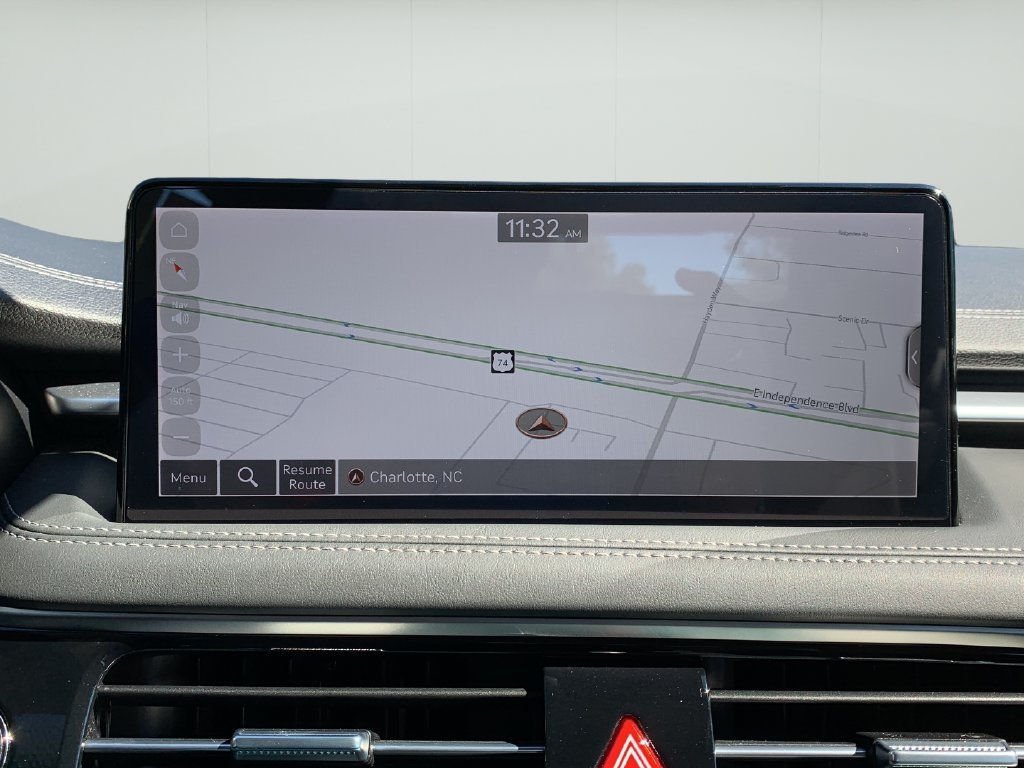 2026 GENESIS G70 Standard - Photo 42