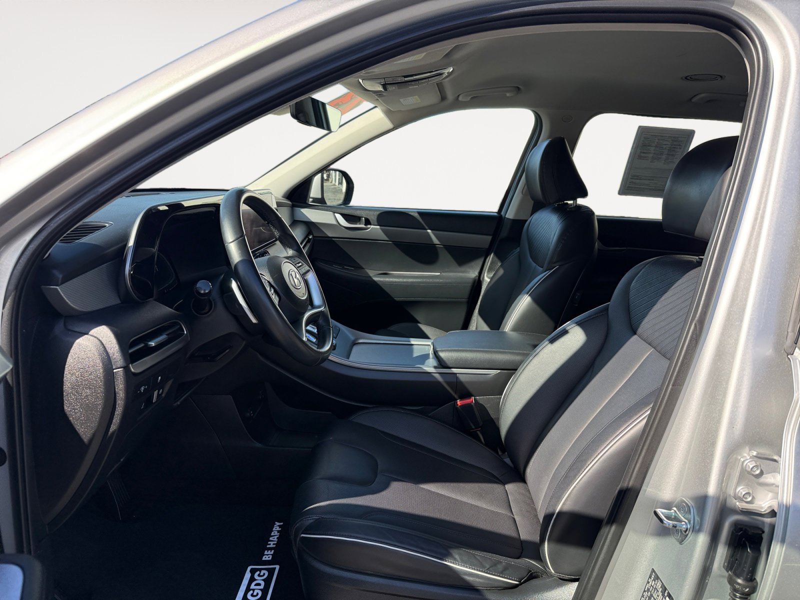 Used 2023 Typhoon Silver HYUNDAI SEL image 10