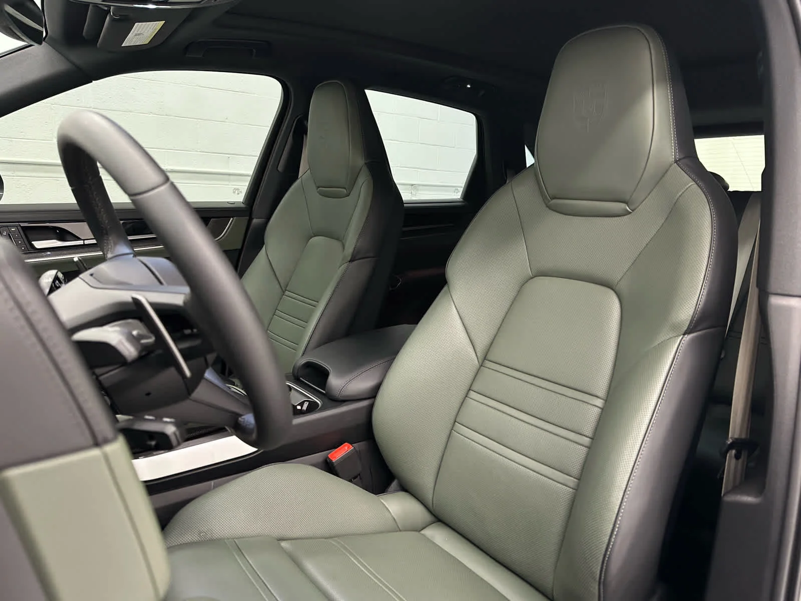 Used 2025 Quartzite Grey Metallic Porsche S image 13
