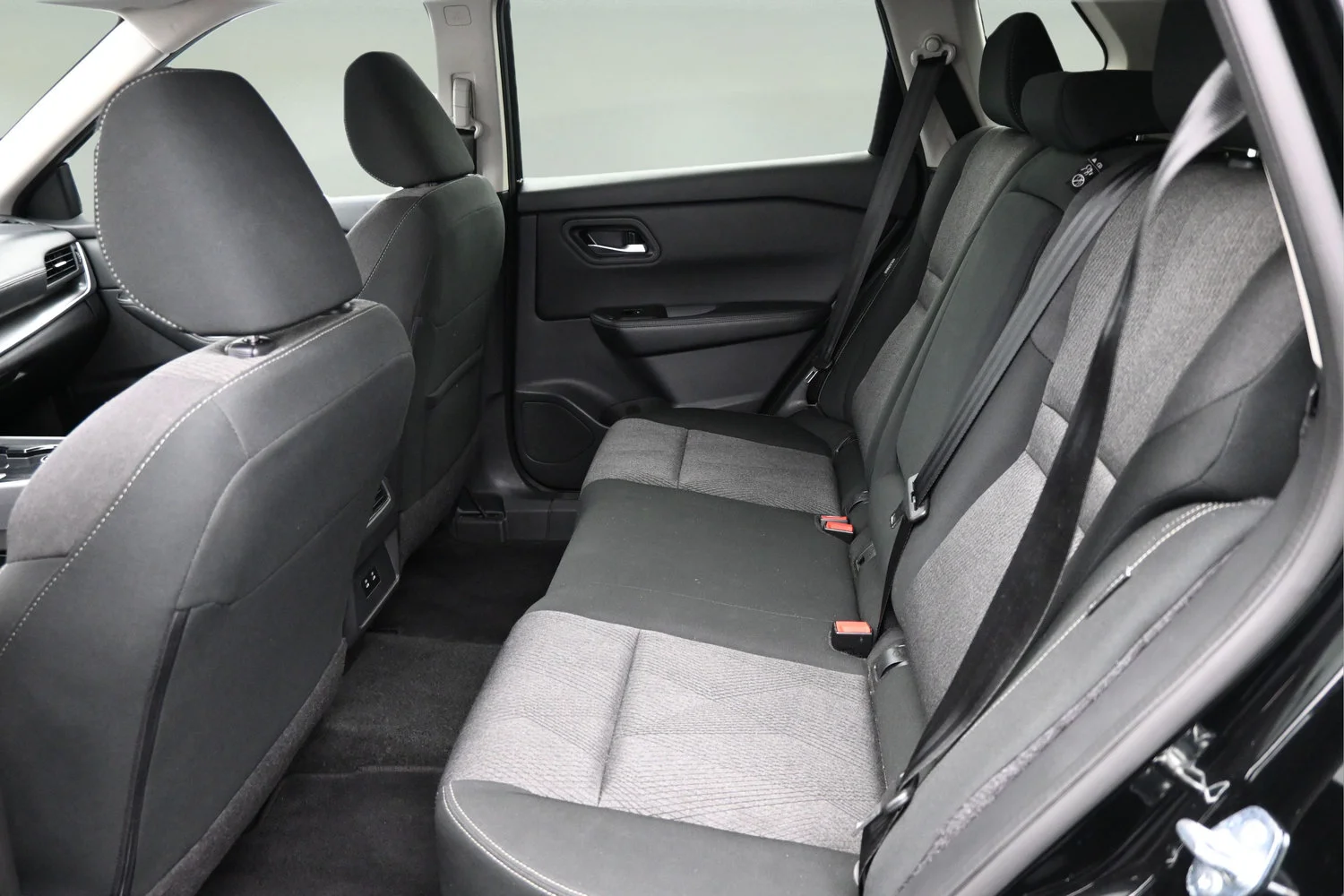 Used 2025 Black Nissan SV image 25