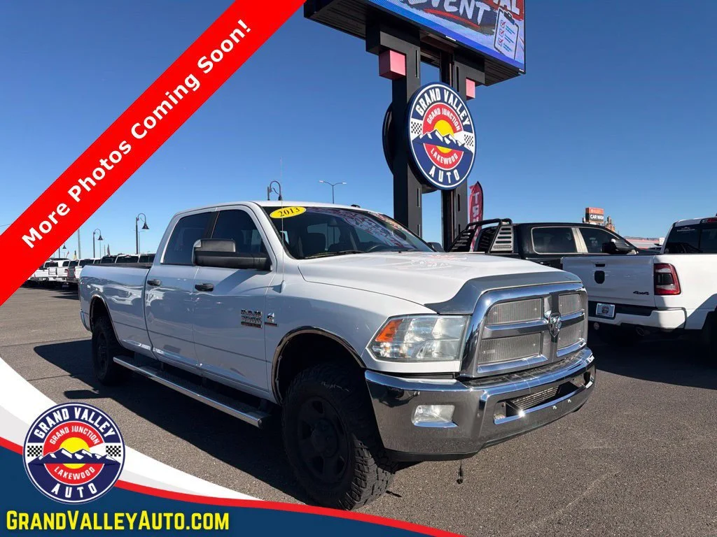 Used 2013 White Ram SLT image 1