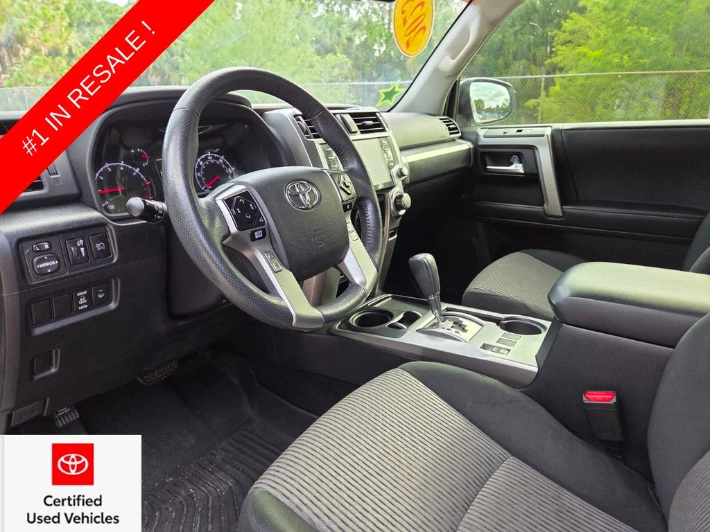 Used 2023 White Toyota SR5 image 26
