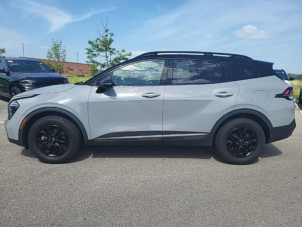 Used 2023 Gray Kia X-Pro Prestige image 2