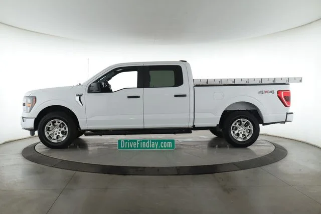 Used 2023 White Ford XLT image 9