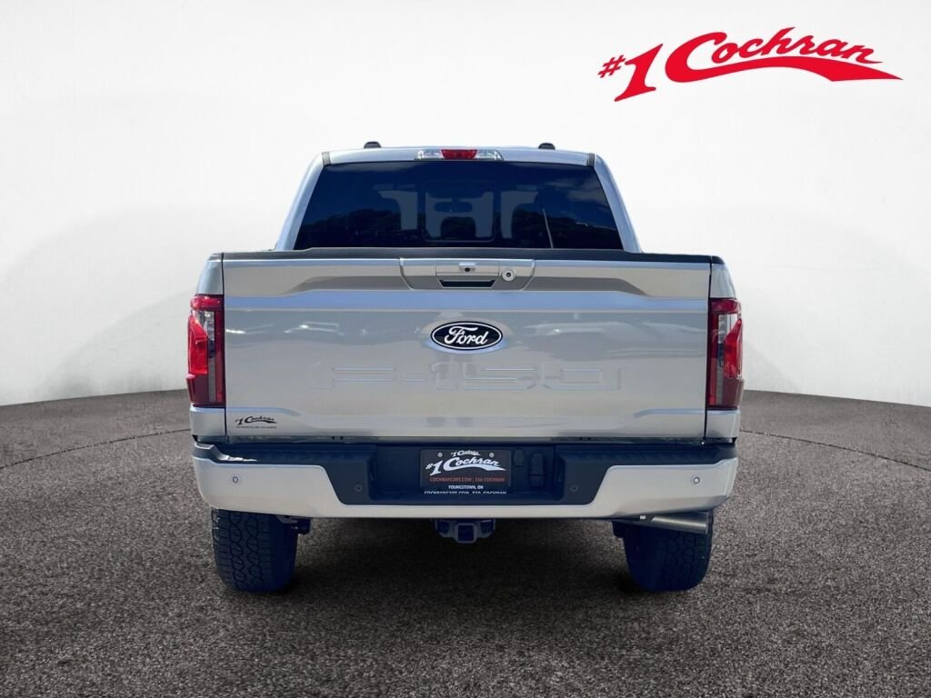 New 2026 Iconic Silver Metallic Ford XLT image 8