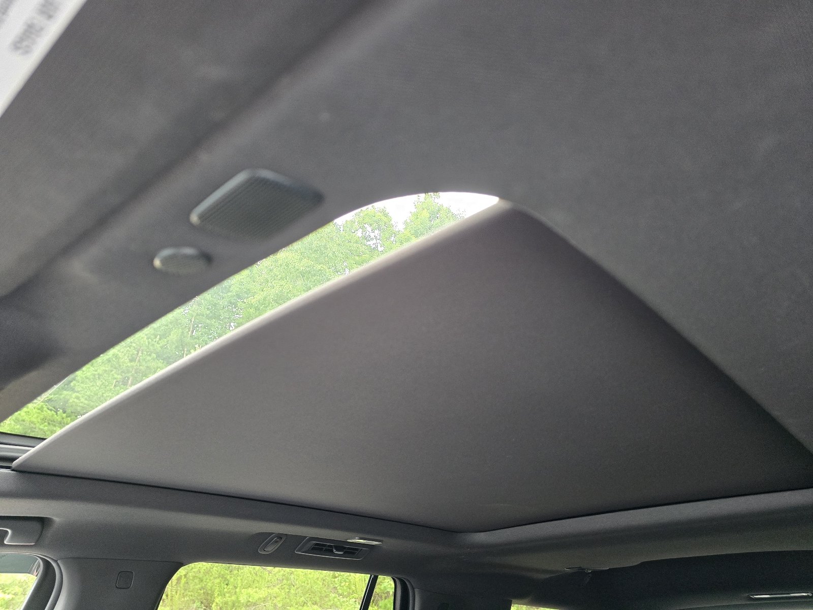 Used 2021 Black Chevrolet Premier image 23