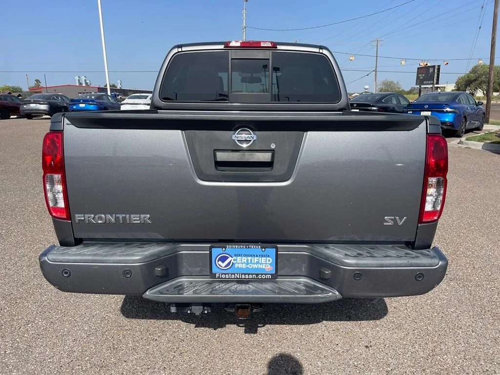 Used 2021 Gray Nissan SV image 6